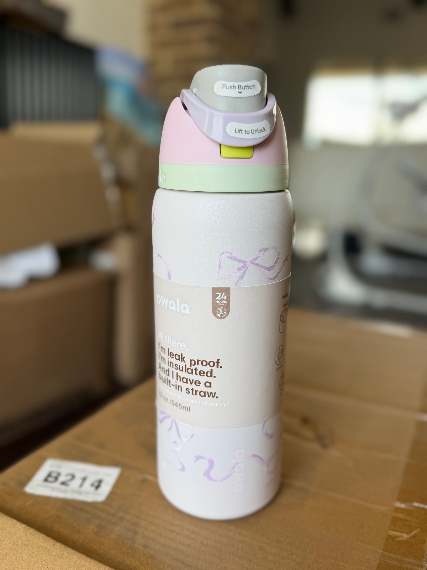 Owala 32 oz Freesip Water Bottle