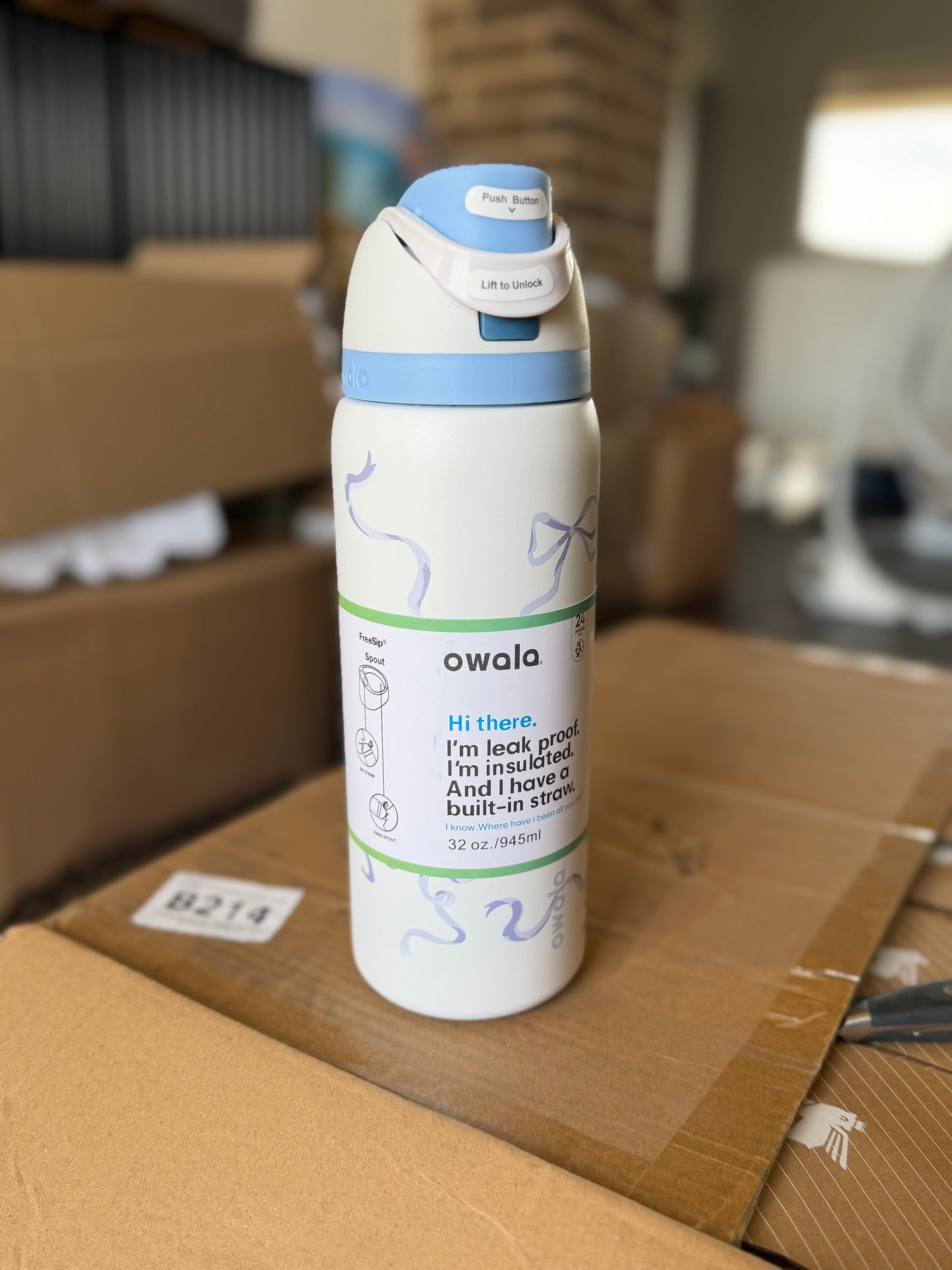 Owala 32 oz Freesip Water Bottle