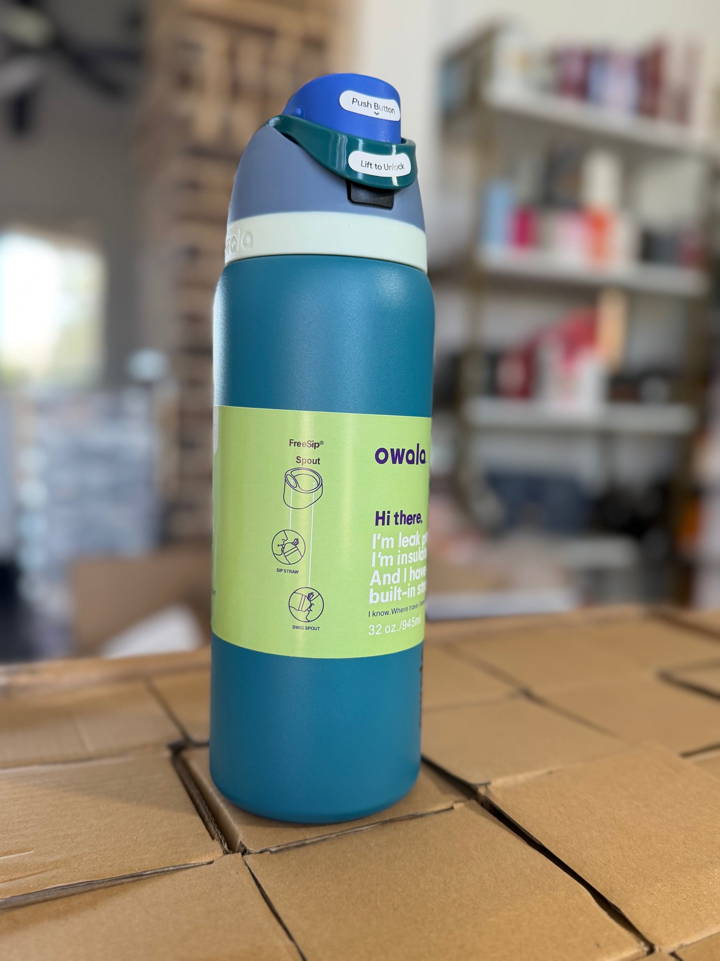 Owala 32 oz Freesip Water Bottle